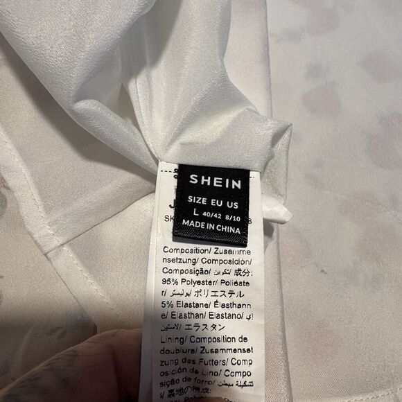 Strawberry Print Cami Mini Dress Size Large , & Strawberry Crop Top Large - Picture 7 of 16